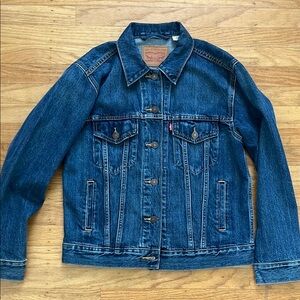 Levi's Blue Denim Trucker Jacket small